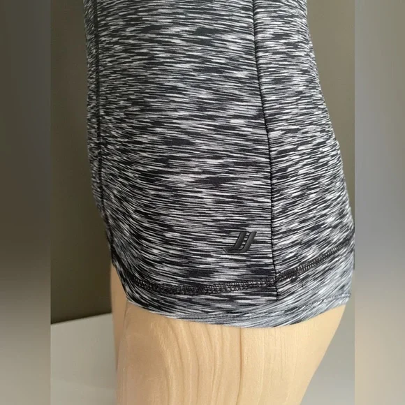 Joe Tank - Picture 3 of 4